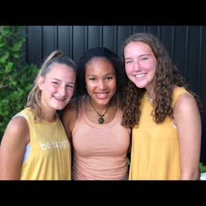 Meet your Posher, Lauren